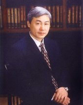 三月